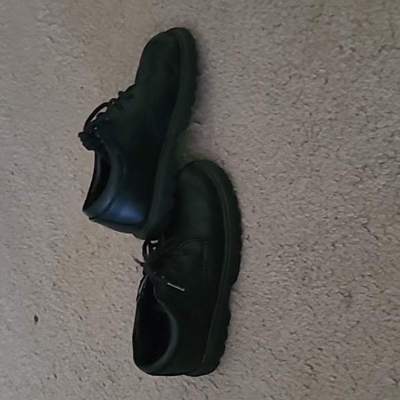 Shoes - Picture 2 of 2